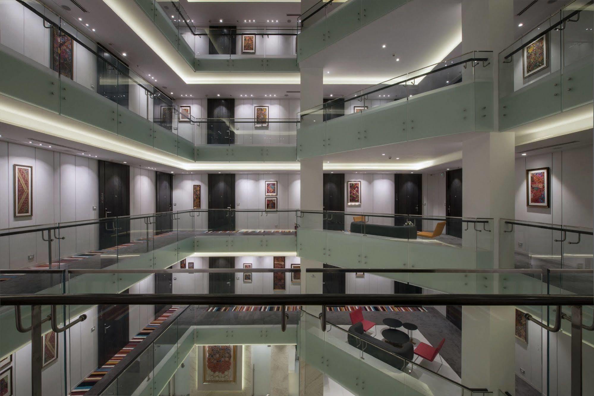 Eastin Residences Vadodara Exterior foto